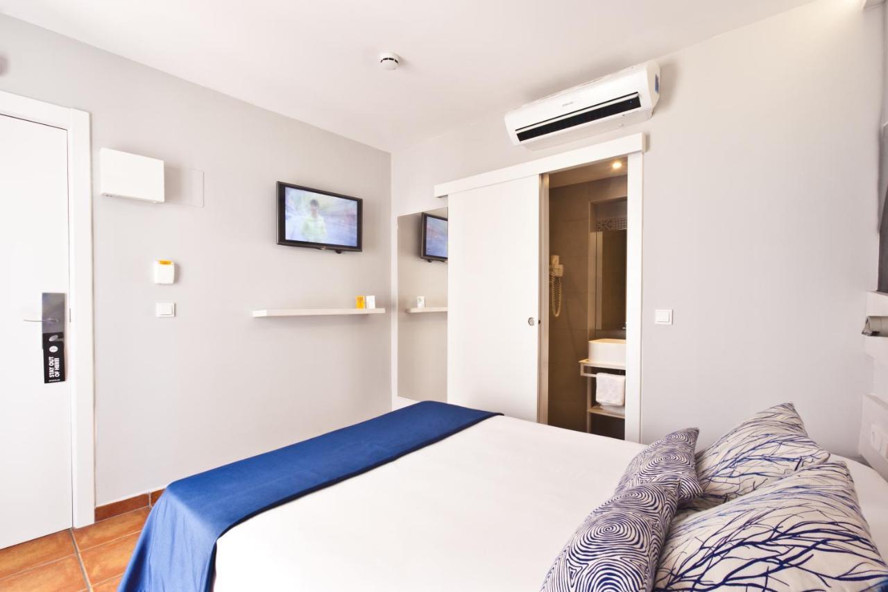 Ryans Pocket Hotel Ibiza Bagian luar foto